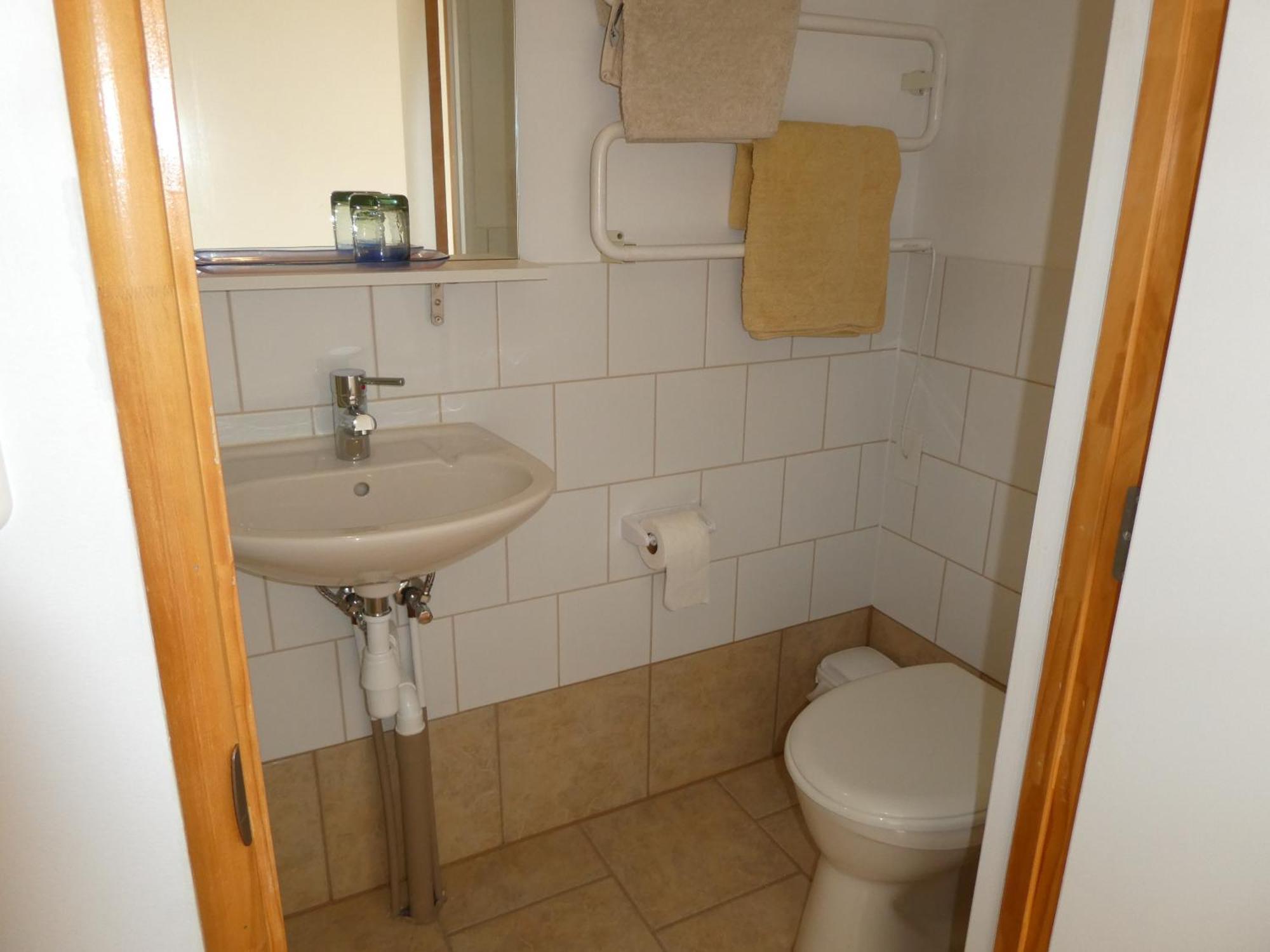 The Healthy Guesthouse Omapere المظهر الخارجي الصورة